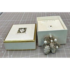 Vintage Anne Klein Winter Pine cone Rhinestone Brooch w/ faux Pearls in Box